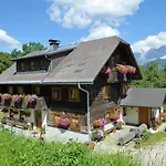 Selbstversorgerhaus Herisch * 斯拉德明