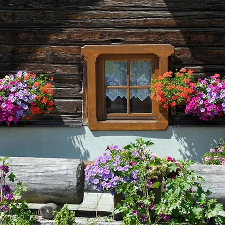 Semesterbostad Selbstversorgerhaus Herisch