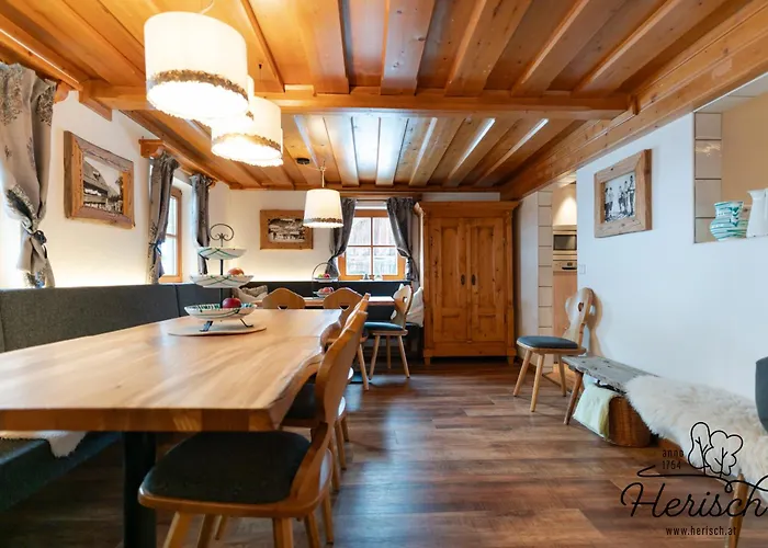 Selbstversorgerhaus Herisch 度假居 *