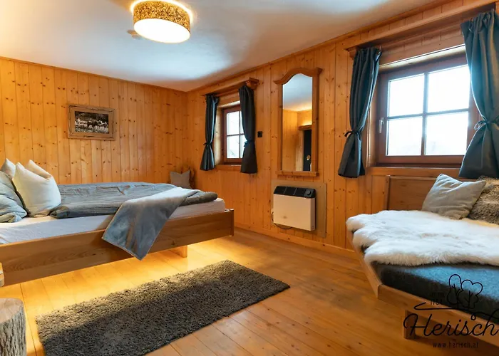 Semesterbostad Selbstversorgerhaus Herisch *